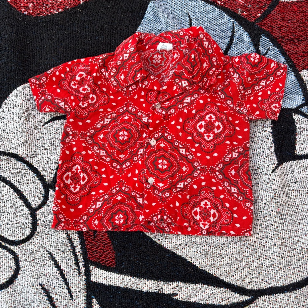 VINTAGE TINY TOTS RED BANDANA PRINT BUTTON UP SHORT SLEEVE SHIRT SIZE 12 MONTHS